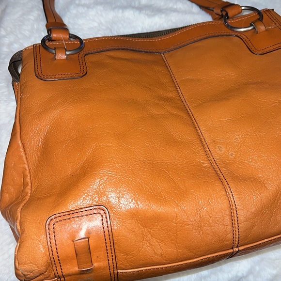 Kenneth Cole GUC Leather Handbag - Picture 3 of 11